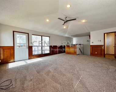812 Newport Road - Photo Thumbnail 25