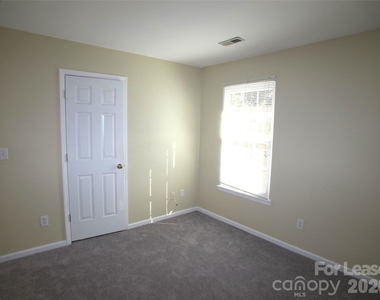 6532 Outer Bridge Lane - Photo Thumbnail 15