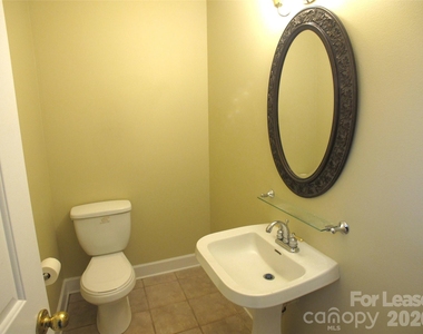 6532 Outer Bridge Lane - Photo Thumbnail 14