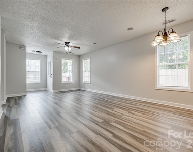 1316 Dan Drive - Photo Thumbnail 5