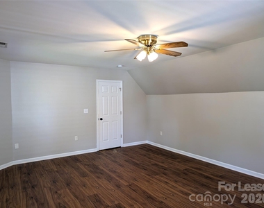 9935 Redbud Tree Court - Photo Thumbnail 21