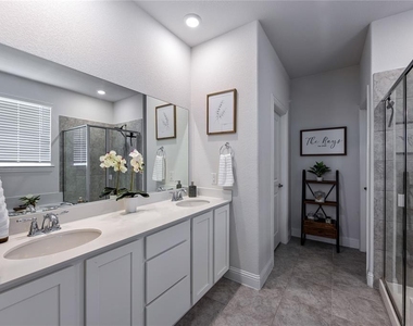 11312 Bullion Way - Photo Thumbnail 8