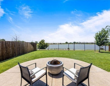 11312 Bullion Way - Photo Thumbnail 2