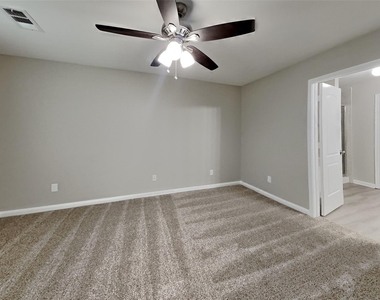 6237 Ryan Creek Road - Photo Thumbnail 6