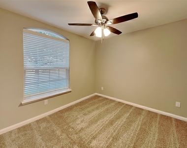 6237 Ryan Creek Road - Photo Thumbnail 9