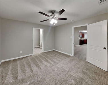6237 Ryan Creek Road - Photo Thumbnail 5