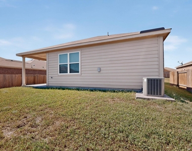215 Magnolia Drive - Photo Thumbnail 38