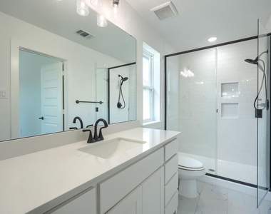 2633 Tanager Street - Photo Thumbnail 17
