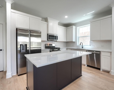 2633 Tanager Street - Photo Thumbnail 8