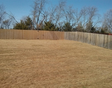 918 Bens Drive - Photo Thumbnail 10