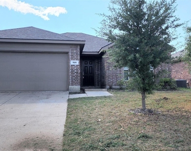 918 Bens Drive - Photo Thumbnail 1