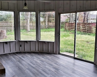 1900 Harrison Avenue - Photo Thumbnail 2