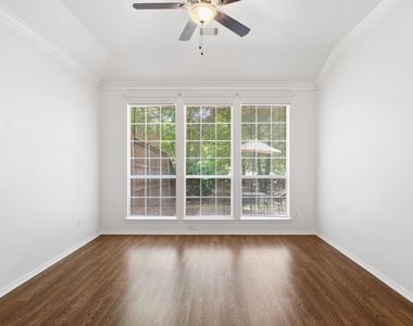 4816 Rockcreek Lane - Photo Thumbnail 18