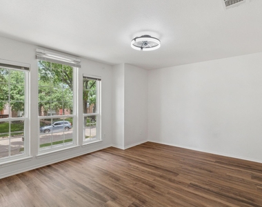 4816 Rockcreek Lane - Photo Thumbnail 25