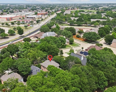 4816 Rockcreek Lane - Photo Thumbnail 32
