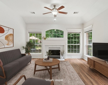 4816 Rockcreek Lane - Photo Thumbnail 12