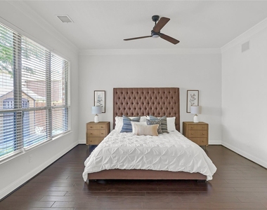 8730 Isaac Street - Photo Thumbnail 11