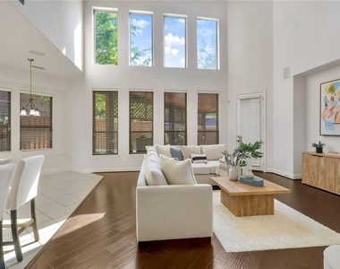 8730 Isaac Street - Photo Thumbnail 2