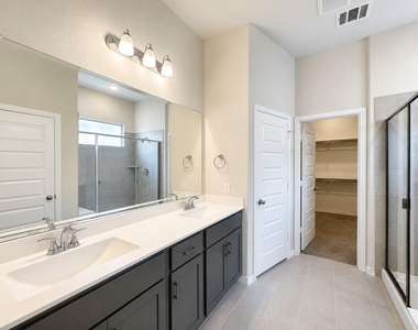 2808 Garrison Drive - Photo Thumbnail 21