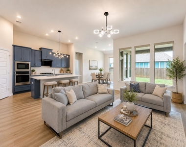 2808 Garrison Drive - Photo Thumbnail 12