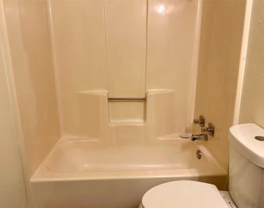 2307 Lido Lane - Photo Thumbnail 15
