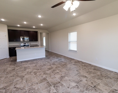 572 Ruthye Lane - Photo Thumbnail 27