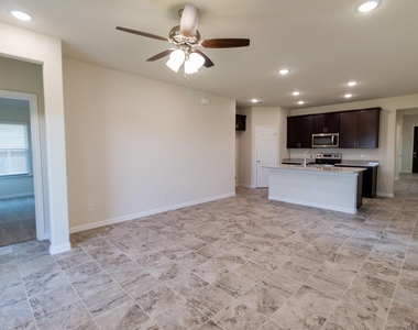 572 Ruthye Lane - Photo Thumbnail 18