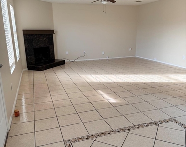 2531 Barksdale Drive - Photo Thumbnail 4