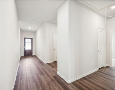 2203 Gustavus Drive - Photo Thumbnail 14