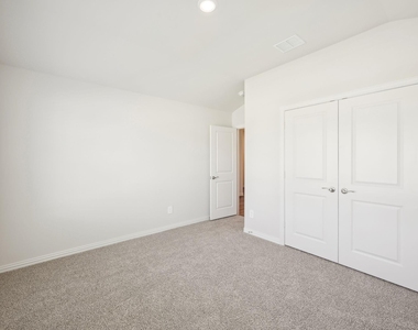 2203 Gustavus Drive - Photo Thumbnail 12