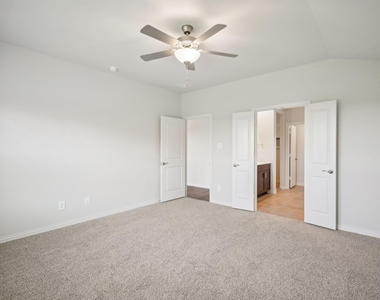 2203 Gustavus Drive - Photo Thumbnail 20