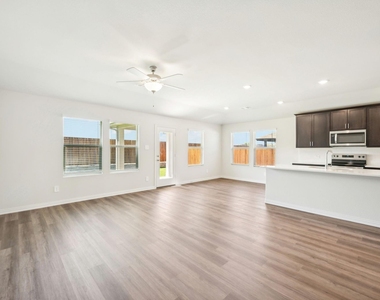 2203 Gustavus Drive - Photo Thumbnail 8