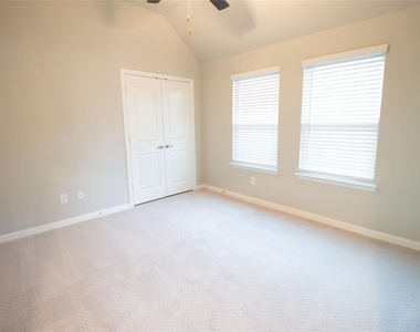 7235 Sanctuary - Photo Thumbnail 22