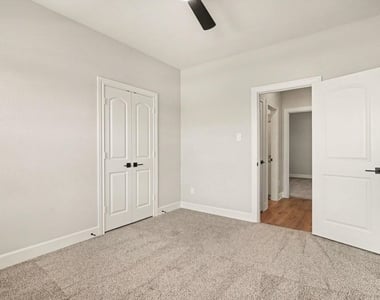 1109 Costa Vista Trail - Photo Thumbnail 29
