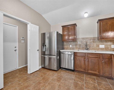 756 River Garden Drive - Photo Thumbnail 8