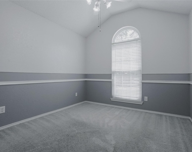 2918 Periwinkle Court - Photo Thumbnail 6