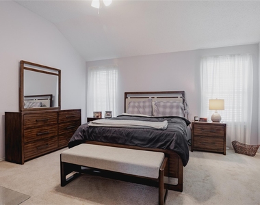 2918 Periwinkle Court - Photo Thumbnail 10