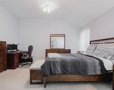 2918 Periwinkle Court - Photo Thumbnail 9