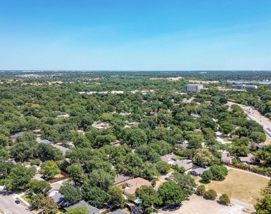 6837 Arboreal Drive - Photo Thumbnail 38