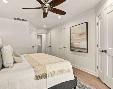 6837 Arboreal Drive - Photo Thumbnail 18