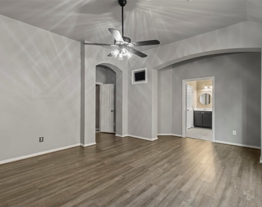 9413 Granger Lane - Photo Thumbnail 17