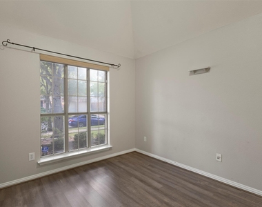9413 Granger Lane - Photo Thumbnail 25