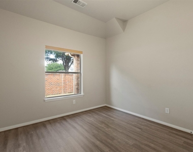 9413 Granger Lane - Photo Thumbnail 27