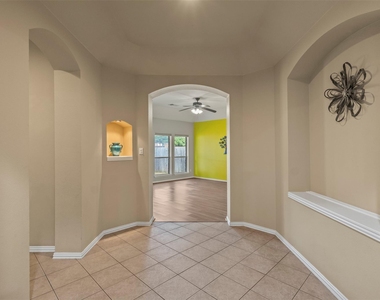 9413 Granger Lane - Photo Thumbnail 11