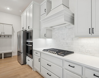 4345 Corn Husk Drive - Photo Thumbnail 11