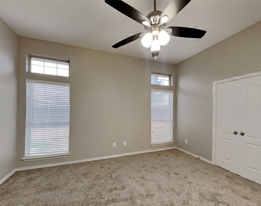 2988 Thames Trail - Photo Thumbnail 7