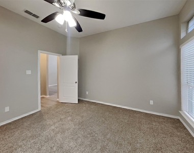 2988 Thames Trail - Photo Thumbnail 5