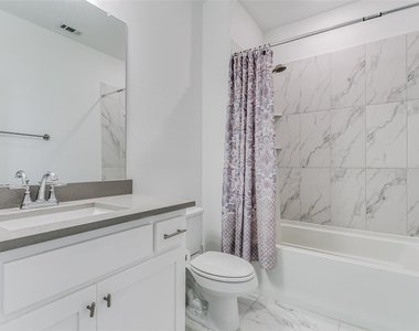 2744 Parkview Place - Photo Thumbnail 18