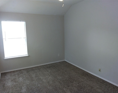 1133 Mockingbird Drive - Photo Thumbnail 23