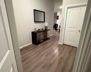 717 Big Bend Parkway - Photo Thumbnail 2